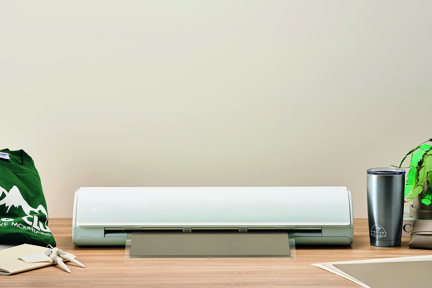 Silhouette Cameo 5 Plus
